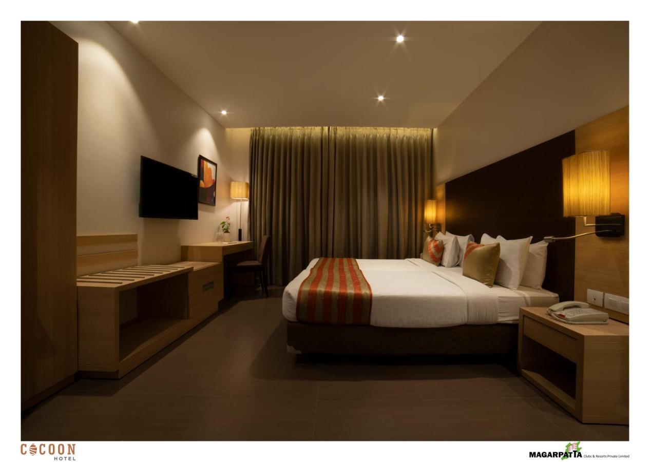 Cocoon Hotel Pune Exterior foto