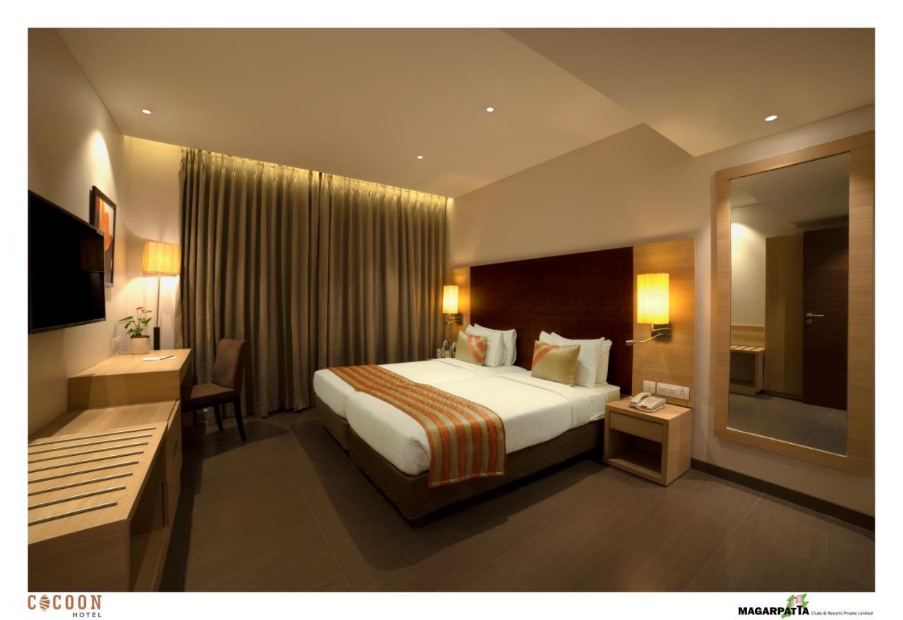 Cocoon Hotel Pune Exterior foto