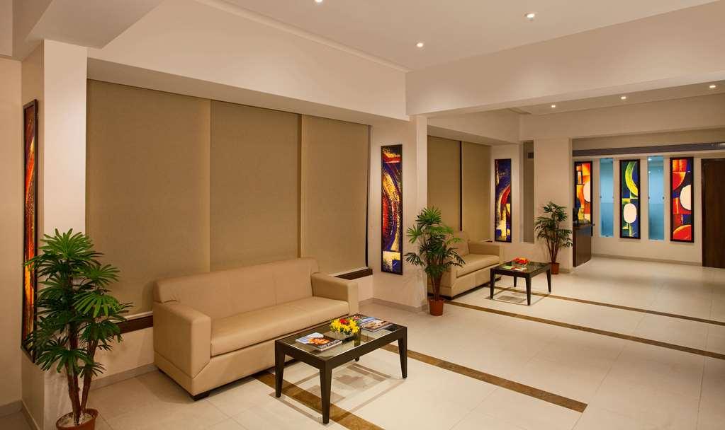 Cocoon Hotel Pune Interior foto